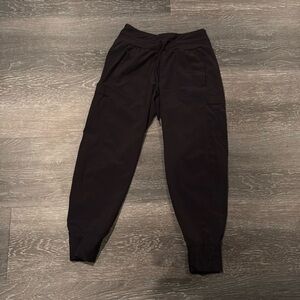 CALIA by Carrie Underwood
Women’s jogging bottoms 
Size xs